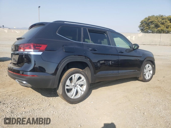2021 Volkswagen Atlas SE with VIN 1V2JP2CA1MC585383, listed as a Copart auction lot 62145184 with 43,840 mi miles and Salvage title. Bid and sale history available at DreamBid. Image 3.