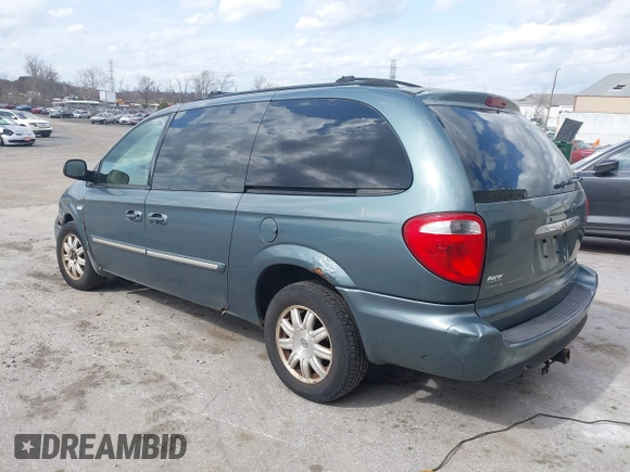 2006 Chrysler Town & Country LWB Touring with VIN 2A4GP54LX6R693048, listed as a IAAI auction lot 41887949 with 187,000 mi miles. Bid and sale history available at carsss.com. Image 3.