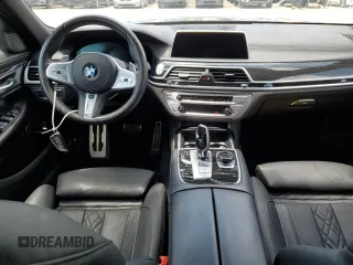 2021 BMW 7 Series 750i xDrive with VIN WBA7U2C08MCF16539, listed as a Copart auction lot 49942073 with 19,846 mi miles. Bid and sale history available at carsss.com. Image 8.