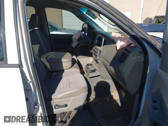 2008 Dodge 1500 SLT with VIN 1D7HA18268J225949, listed as a IAAI auction lot 41395990 with 185,162 mi miles and . Bid and sale history available at DreamBid. Image 5.