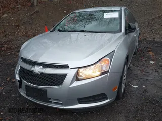 2014 Chevrolet Cruze LS with VIN 1G1PA5SH3E7178262, listed as a IAAI auction lot 42001205 with 159,174 mi miles and . Bid and sale history available at DreamBid. Image 18.
