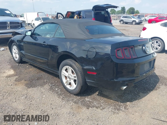 2013 Ford Mustang V6 with VIN 1ZVBP8EM7D5205089, listed as a IAAI auction lot 42418475 with 236,545 mi miles and . Bid and sale history available at DreamBid. Image 3.