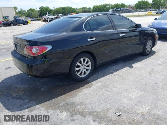 2004 Lexus ES 330 with VIN JTHBA30G745016837, listed as a IAAI auction lot 42156949 with 138,118 mi miles. Bid and sale history available at carsss.com. Image 4.