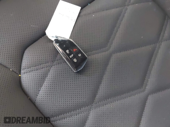 2024 Volkswagen Atlas SE with VIN 1V2KE2CA4RC208435, listed as a IAAI auction lot 42382037 with 38,693 mi miles and . Bid and sale history available at DreamBid. Image 11.