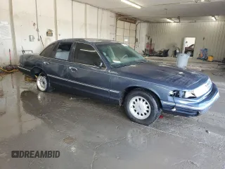 1997 Ford Crown Victoria LX с VIN 2FALP74W2VX109574, выставлен на аукционе Copart как лот 56222925 с пробегом 175 901 миль миль и Списание • Salvage title. История ставок и продаж доступна на DreamBid. Изображение 4.