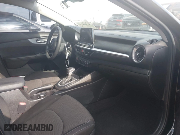 2023 Kia Forte LXS with VIN 3KPF24AD4PE603287, listed as a IAAI auction lot 41366437 with 44,107 mi miles and . Bid and sale history available at DreamBid. Image 5.