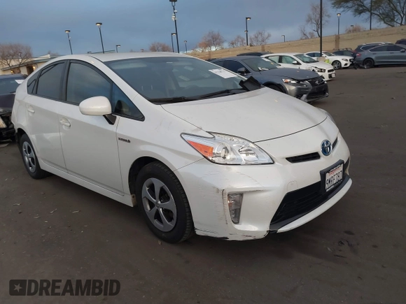 2015 Toyota Prius Four with VIN JTDKN3DU1F1924846, listed as a IAAI auction lot 41228717 with 132,542 mi miles and . Bid and sale history available at DreamBid. Image 1.