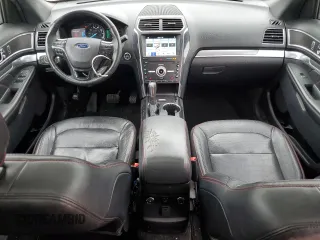2019 Ford Explorer Sport z VIN 1FM5K8GT8KGA85349, wystawiony jako Copart lot #60400925 z przebiegiem 125 765 mil mil oraz Szkoda całkowita • Salvage title. Historia ofert i sprzedaży dostępna na DreamBid. Obrazek 8.