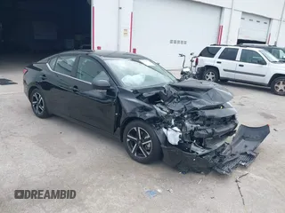 2024 Nissan Sentra SV z VIN 3N1AB8CV9RY234616, wystawiony jako IAAI lot #42545691 z przebiegiem 38 273 mil mil oraz . Historia ofert i sprzedaży dostępna na DreamBid. Obrazek 1.