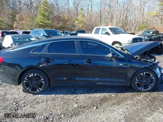 2021 Kia K5 GT-Line with VIN 5XXG64J28MG016827, listed as a IAAI auction lot 41310975 with 68,171 mi miles. Bid and sale history available at carsss.com. Image 14.