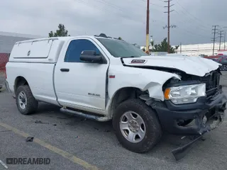 2019 Ram 2500 Tradesman with VIN 3C6MR5AJ7KG666337, listed as a IAAI auction lot 41439786 with 86,836 mi miles. Bid and sale history available at carsss.com. Image 1.