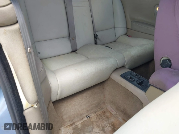 2004 Volvo C70 с VIN YV1NC63D04J047912, выставлен на аукционе IAAI как лот 42299881 с пробегом Не указан миль и . История ставок и продаж доступна на DreamBid. Изображение 8.