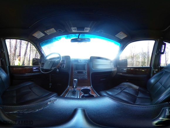 2012 Lincoln Navigator with VIN 5LMJJ2H51CEL08839, listed as a IAAI auction lot 41921925 with 430,163 mi miles. Bid and sale history available at carsss.com. Image 18.
