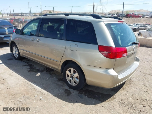 2004 Toyota Sienna CE with VIN 5TDZA23C84S125532, listed as a IAAI auction lot 42021942 with 227,141 mi miles. Bid and sale history available at carsss.com. Image 3.