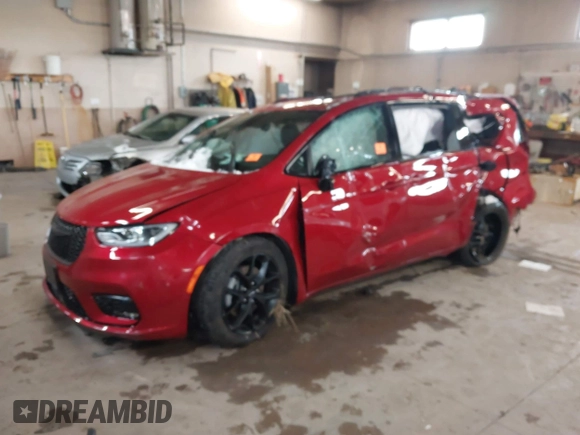 2025 Chrysler Pacifica Limited with VIN 2C4RC3GG6SR519792, listed as a IAAI auction lot 41498523 with Not provided miles and . Bid and sale history available at DreamBid. Image 17.