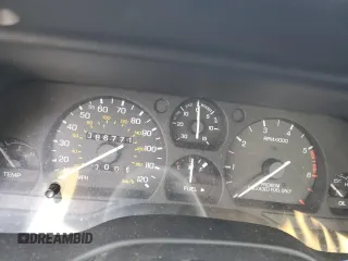 1991 Ford Thunderbird with VIN 1FAPP64R3MH164460, listed as a Copart auction lot 43114305 with 86,771 mi miles and Salvage Title. Bid and sale history available at DreamBid. Image 9.