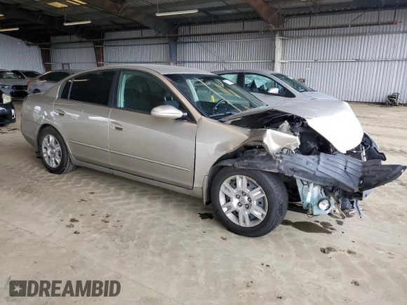 2006 Nissan Altima S with VIN 1N4AL11D76N446070, listed as a Copart auction lot 56741875 with 254,488 mi miles and Salvage title. Bid and sale history available at DreamBid. Image 4.