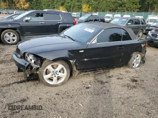 2010 BMW 1 Series 135i with VIN WBAUN9C58AVK41899, listed as a Copart auction lot 80092374 with 81,221 mi miles and Salvage Title. Bid and sale history available at carsss.com. Image 1.