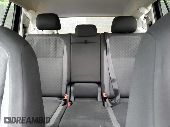 2019 Volkswagen Tiguan S with VIN 3VV0B7AX7KM067047, listed as a Copart auction lot 55693685 with 141,069 mi miles and Salvage title. Bid and sale history available at DreamBid. Image 10.