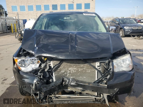 2011 Chrysler Town & Country Touring L with VIN 2A4RR8DG9BR666358, listed as a Copart auction lot 52525225 with 115,936 mi miles and Salvage Title. Bid and sale history available at carsss.com. Image 5.