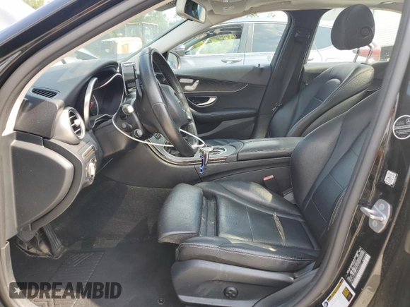 2017 Mercedes-Benz C 300 с VIN WDDWF4JB9HR260037, выставлен на аукционе Copart как лот 62105495 с пробегом 123 045 миль миль и Списание • Salvage title. История ставок и продаж доступна на DreamBid. Изображение 7.