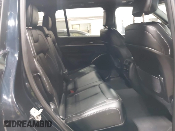 2024 Jeep Grand Cherokee с VIN 1C4RJYB65R8582910, выставлен на аукционе IAAI как лот 41719656 с пробегом 9 176 миль миль и . История ставок и продаж доступна на DreamBid. Изображение 8.