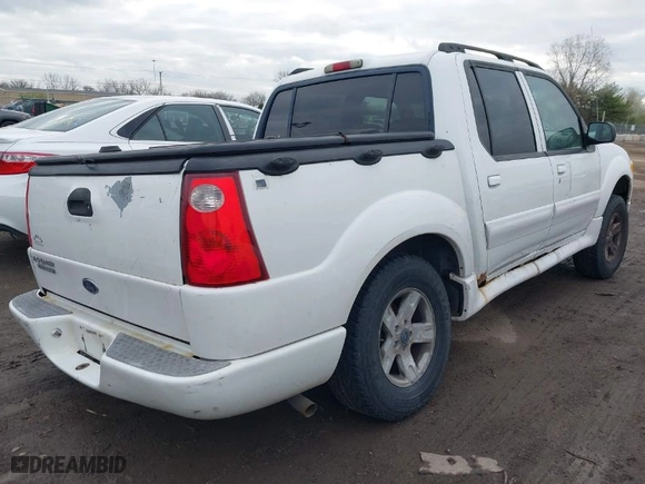 2005 Ford Explorer Sport Trac XLS with VIN 1FMZU77K85UB45651, listed as a IAAI auction lot 41911377 with 155,091 mi miles. Bid and sale history available at carsss.com. Image 4.