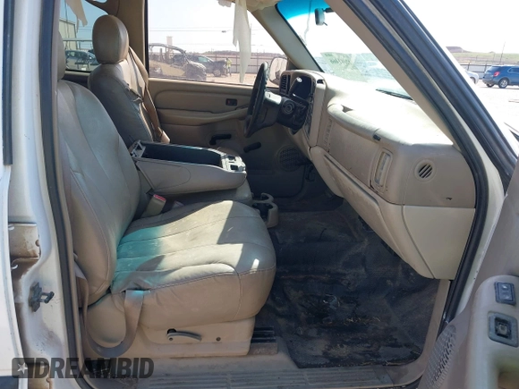 2001 Chevrolet Tahoe LS with VIN 1GNEC13V81J292896, listed as a IAAI auction lot 42061466 with 207,762 mi miles and . Bid and sale history available at DreamBid. Image 5.