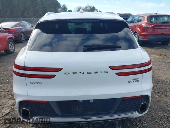 2022 Genesis GV70 2.5T with VIN KMUMADTB5NU068987, listed as a IAAI auction lot 41596194 with 34,123 mi miles and . Bid and sale history available at DreamBid. Image 16.