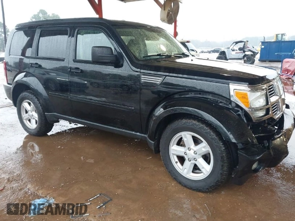 2007 Dodge Nitro SXT with VIN 1D8GT28K67W683600, listed as a IAAI auction lot 40958011 with 70,141 mi miles. Bid and sale history available at carsss.com. Image 1.