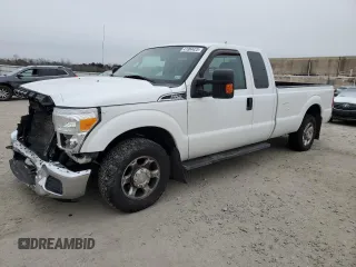 2013 Ford F-250 XL z VIN 1FT7X2A64DEA02304, wystawiony jako Copart lot #41984425 z przebiegiem 171 050 mil mil oraz Szkoda całkowita • Salvage title. Historia ofert i sprzedaży dostępna na DreamBid. Obrazek 1.