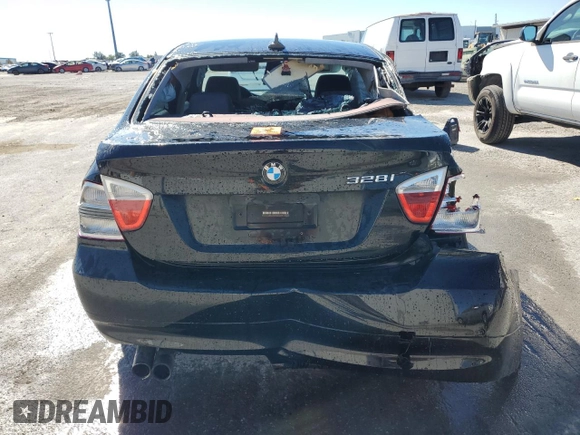 2008 BMW 3 Series 328i with VIN WBAVA33528KX85551, listed as a Copart auction lot 82986724 with 177,234 mi miles and Salvage title. Bid and sale history available at DreamBid. Image 6.