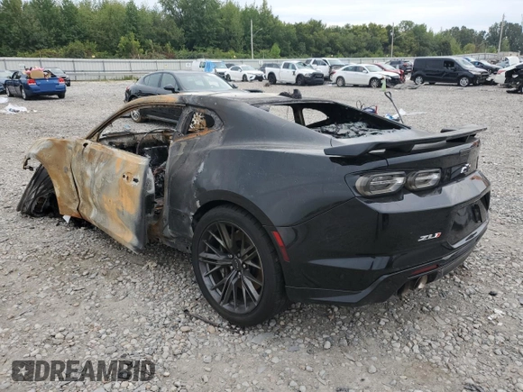 2021 Chevrolet Camaro ZL1 with VIN 1G1FJ1R60M0139418, listed as a Copart auction lot 70282004 with 0 mi miles and Salvage Title. Bid and sale history available at carsss.com. Image 2.