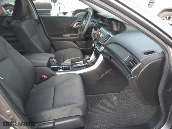 2015 Honda Accord Sedan LX with VIN 1HGCR2F33FA174990, listed as a IAAI auction lot 41786132 with 223,051 mi miles. Bid and sale history available at carsss.com. Image 5.