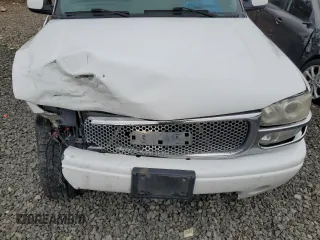 2001 GMC Yukon Denali z VIN 1GKEK63U01J287101, wystawiony jako Copart lot #43659115 z przebiegiem Nie podano mil oraz Szkoda całkowita • Salvage title. Historia ofert i sprzedaży dostępna na DreamBid. Obrazek 11.
