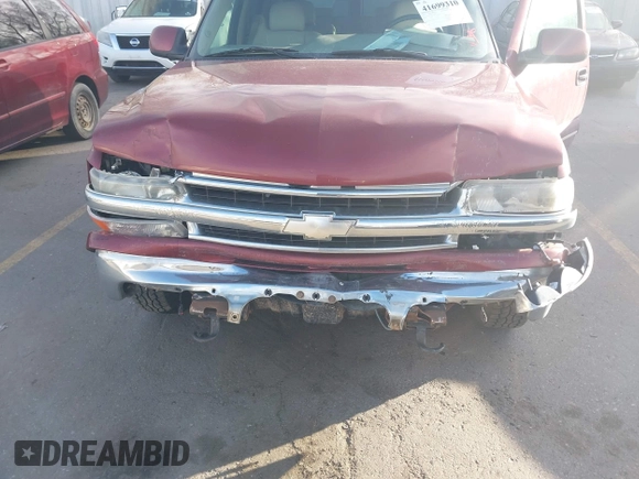 2003 Chevrolet Suburban LT z VIN 1GNFK16Z43J310271, wystawiony jako IAAI lot #41699310 z przebiegiem 232 680 mil mil oraz . Historia ofert i sprzedaży dostępna na DreamBid. Obrazek 6.