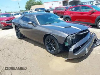 2018 Dodge Challenger SXT с VIN 2C3CDZAG9JH271514, выставлен на аукционе IAAI как лот 42556491 с пробегом 74 812 миль миль и . История ставок и продаж доступна на DreamBid. Изображение 1.