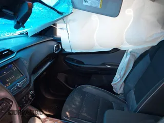 2023 Chevrolet TrailBlazer LT with VIN KL79MPS22PB096082, listed as a IAAI auction lot 41806444 with 43,923 mi miles and . Bid and sale history available at DreamBid. Image 5.