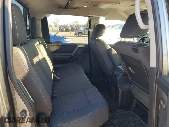 2013 Nissan Titan S with VIN 1N6AA0EC3DN314882, listed as a Copart auction lot 85762354 with 124,264 mi miles and Clean Title. Bid and sale history available at DreamBid. Image 10.