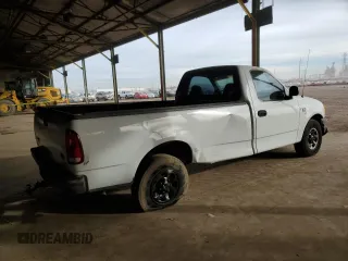 2001 Ford F-150 XL with VIN 2FTPF17Z41CA93204, listed as a Copart auction lot 86637324 with 121,331 mi miles and Salvage title. Bid and sale history available at DreamBid. Image 3.