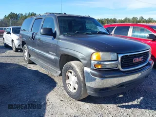2005 GMC Yukon XL SLT with VIN 1GKEC16Z25J147760, listed as a IAAI auction lot 41220169 with 396,136 mi miles. Bid and sale history available at carsss.com. Image 1.