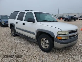 2002 Chevrolet Suburban LT with VIN 3GNEC16Z12G363244, listed as a Copart auction lot 51147114 with 261,559 mi miles and Salvage Title. Bid and sale history available at carsss.com. Image 4.