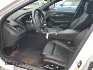 2024 Cadillac CT5 Sport z VIN 1G6DU5RK2R0124682, wystawiony jako Copart lot #56396725 z przebiegiem Nie podano mil oraz Szkody całkowita. Historia ofert i sprzedaży dostępna na DreamBid. Obrazek 7.