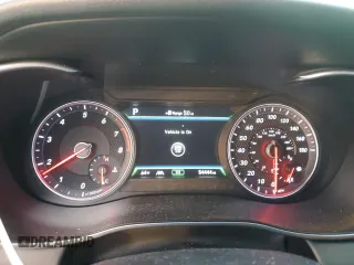 2019 Genesis G70 Advanced z VIN KMTG44LA0KU020504, wystawiony jako Copart lot #83984724 z przebiegiem 54 444 mil mil oraz Szkoda całkowita • Salvage title. Historia ofert i sprzedaży dostępna na DreamBid. Obrazek 9.