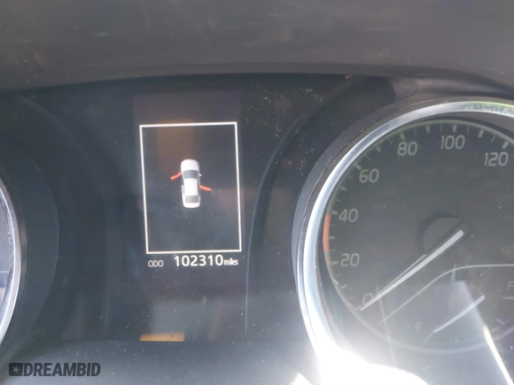 2018 Toyota Camry LE with VIN JTNB11HKXJ3071137, listed as a IAAI auction lot 41699856 with 102,310 mi miles. Bid and sale history available at carsss.com. Image 7.