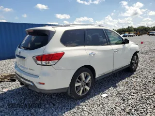 2014 Nissan Pathfinder Platinum with VIN 5N1AR2MN6EC728032, listed as a Copart auction lot 61914055 with 101,941 mi miles and Salvage title. Bid and sale history available at DreamBid. Image 3.