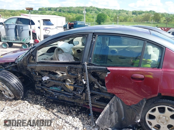 2003 Saturn ION ION 2 z VIN 1G8AJ52F63Z122209, wystawiony jako IAAI lot #42104922 z przebiegiem 147 794 mil mil oraz . Historia ofert i sprzedaży dostępna na DreamBid. Obrazek 15.
