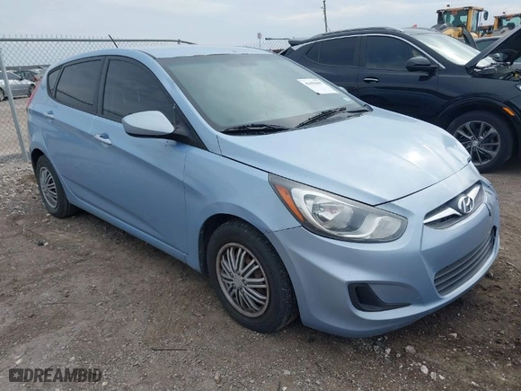 2014 Hyundai Accent GS with VIN KMHCT5AE1EU147015, listed as a IAAI auction lot 41659497 with 147,832 mi miles. Bid and sale history available at carsss.com. Image 1.