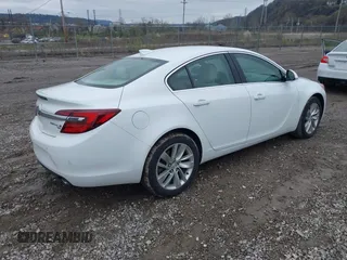 2016 Buick Regal Premium II with VIN 2G4GT5GX6G9184006, listed as a IAAI auction lot 42012899 with 68,913 mi miles. Bid and sale history available at carsss.com. Image 4.
