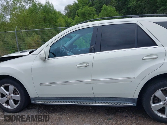 2010 Mercedes-Benz M 350 with VIN 4JGBB5GB5AA603377, listed as a IAAI auction lot 39926525 with 223,308 mi miles and . Bid and sale history available at DreamBid. Image 14.